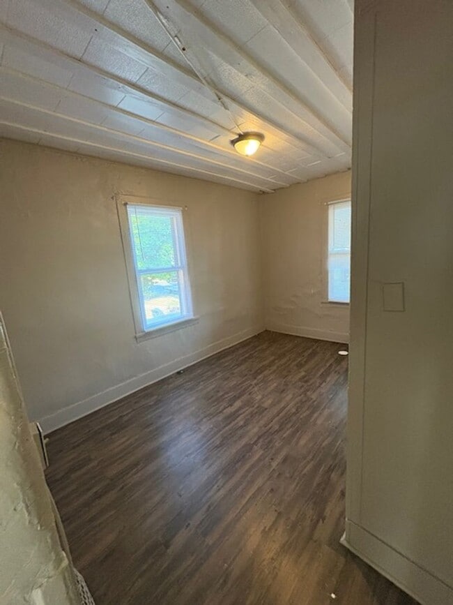 Photo - 2 Bedroom / 1 bathroom House in Peoria, IL