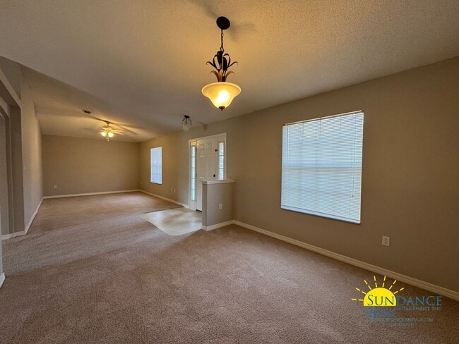 Photo - Wonderful Holley by the Sea Home!