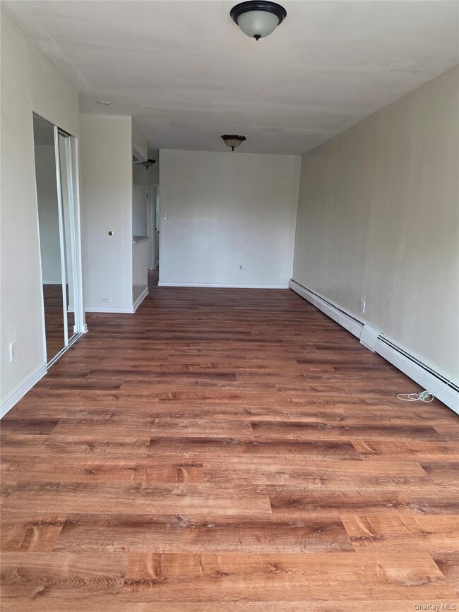 61-25 75th St Unidad 2Fl