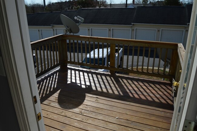 Photo - 110 Steam Engine Dr