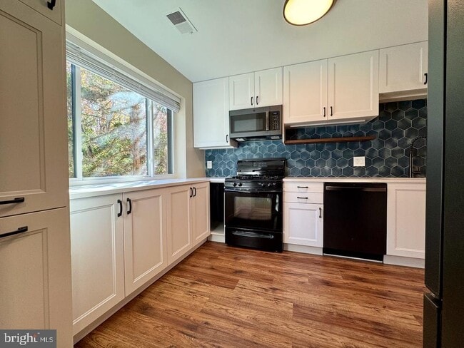 Photo - 3885 Steppes Ct Townhome