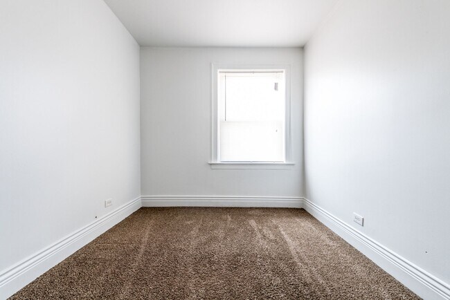 Photo - 11250-56 S Indiana Ave Chicago, IL 60628