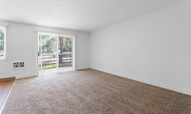 Photo - East 25