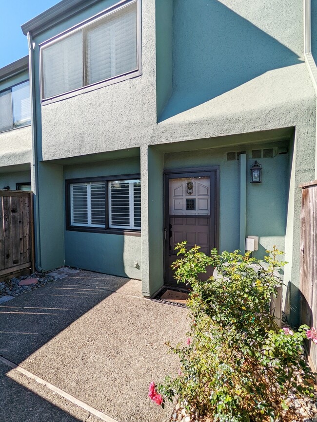 Building Photo - 3520 Shelter Creek Dr Unit Shelter Creek, Napa