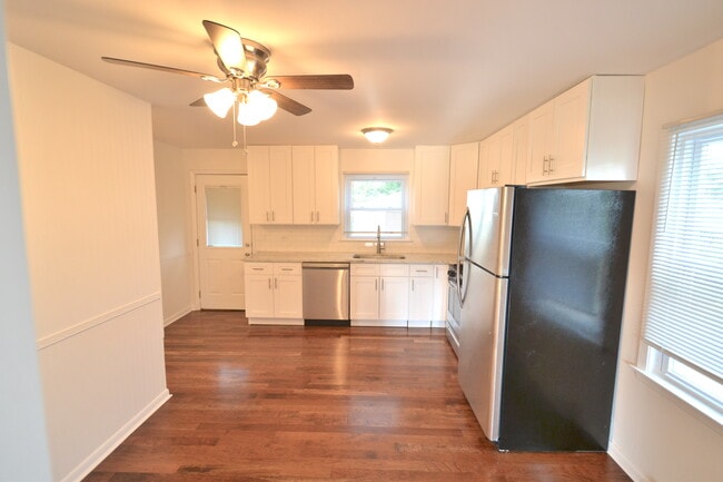 Photo - 1046 David Dr Unit North
