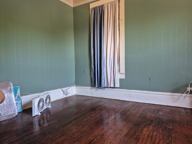 Photo - 301 E Brin St Unit C