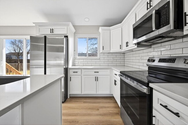 Photo - 1362 Half Moon Dr