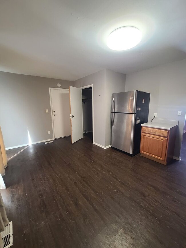 Photo - 505 S Duncan Rd