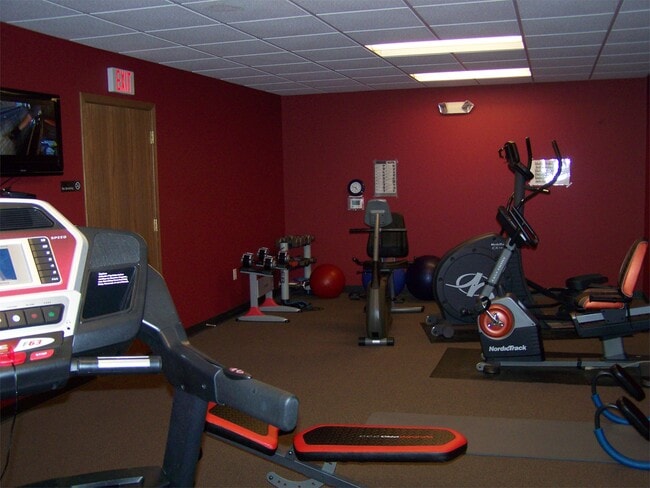 Photo - 600 Graham Ave