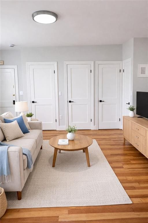 Photo - 308 State St Unidad 2E