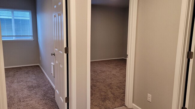 Photo - 5620 W Dorian Ln Unit 5624