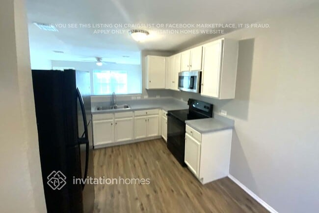 Photo - 1509 Queens Brook Ln