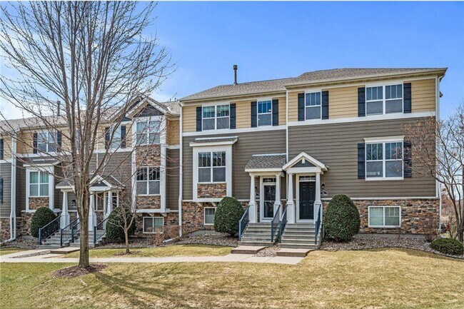 Gorgeous Luxury Townhome in Dancing Waters... - Gorgeous Luxury Townhome in Dancing Waters...