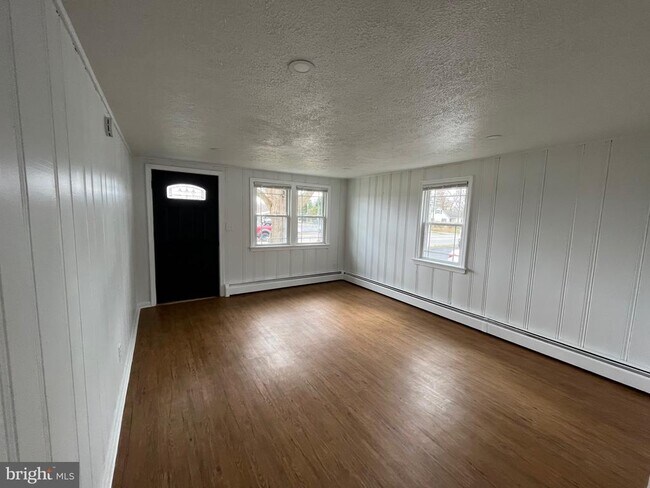 Photo - 2454 Conowingo Rd House
