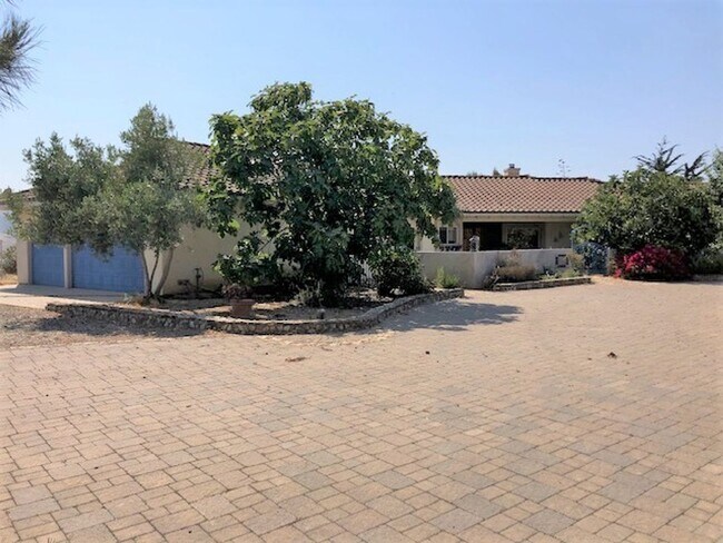 Photo - Exceptionally Private Estate Property with Spectacular Views
