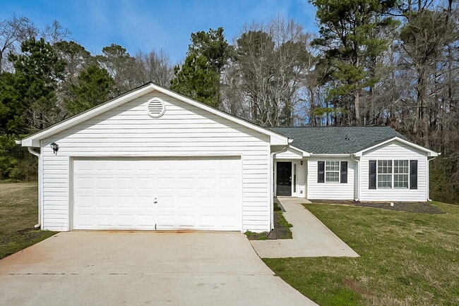 Building Photo - 3060 Century Ln