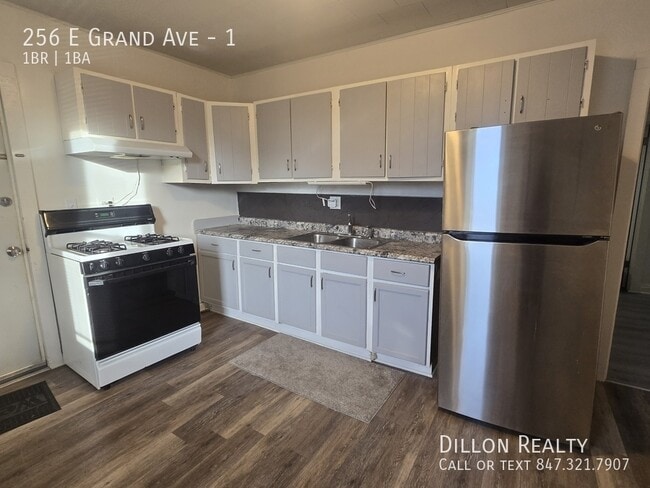 Photo - 256 E Grand Ave Unit 1