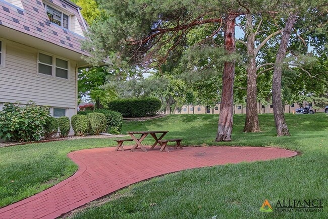 Photo - 1510 College Ave Unit B4