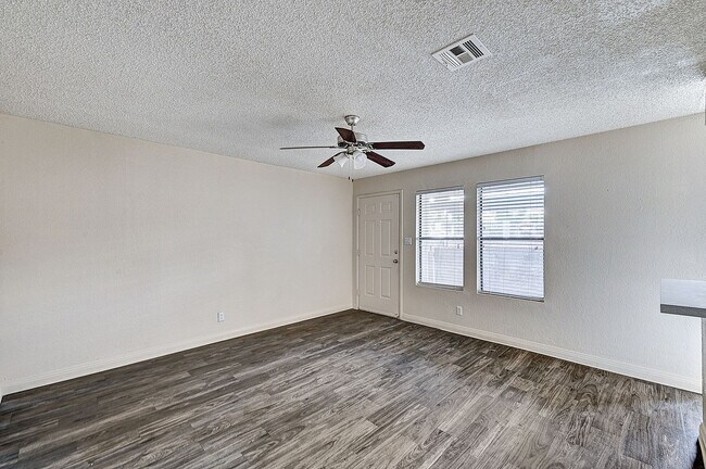 8530 W Sahara Ave10