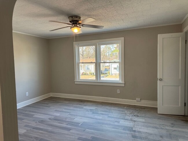 Photo - 560 Ashton Ave Unit 560 Ashton Ave  A