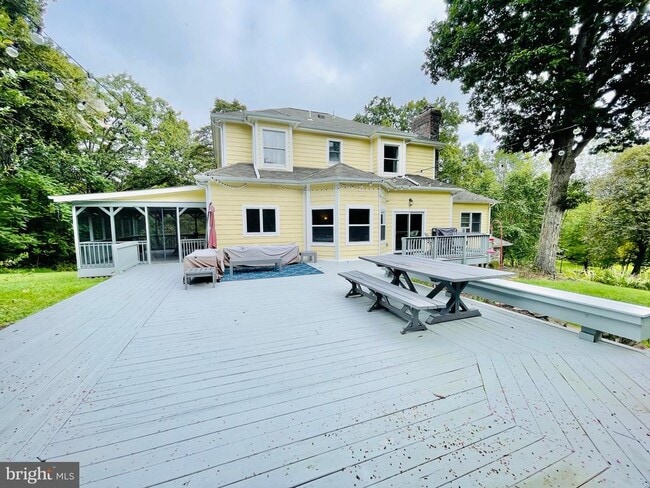 Building Photo - 1474 Freeman Dr