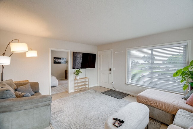 1652 Luxton St Unit SI ID1638160P