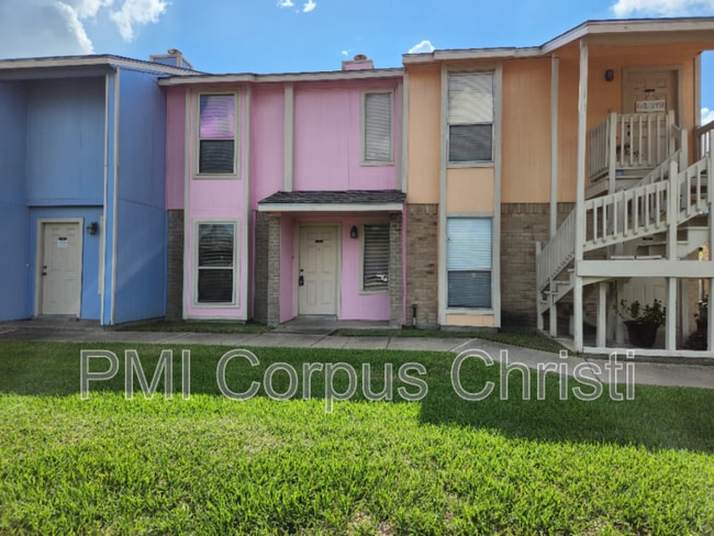 Building Photo - 6702 Everhart Rd Unit Apt A102