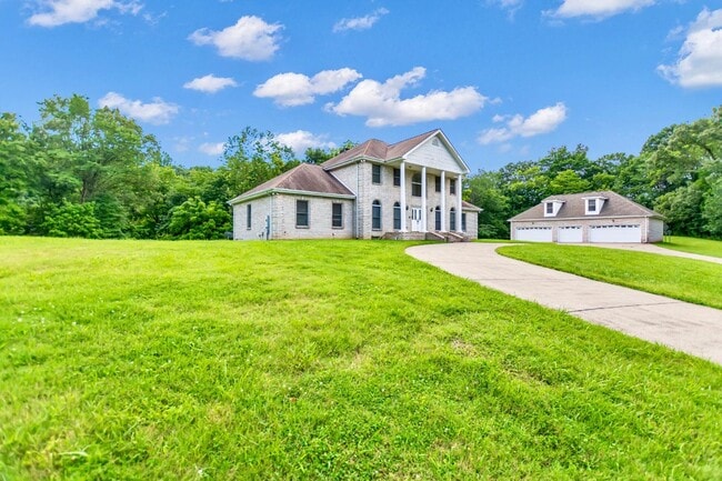 1400 Slayden Wood Rd