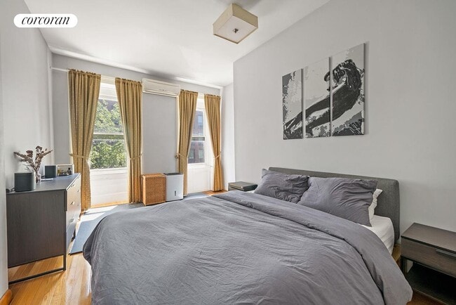 Photo - 530 Carlton Ave