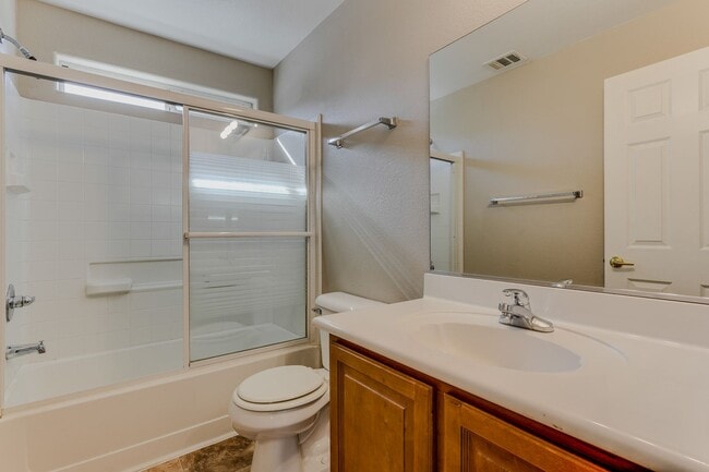 Photo - Cozy 2-Bedroom Henderson Townhome with Double-Sided Fireplace