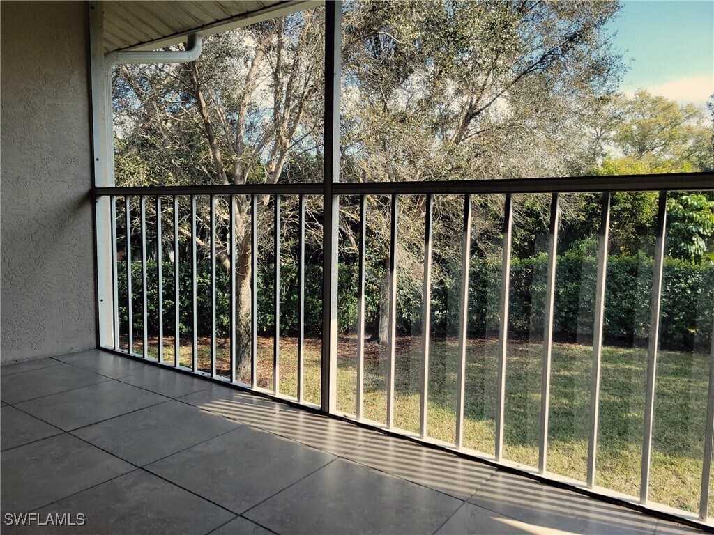 Photo - 613 Squire Cir Unit 204