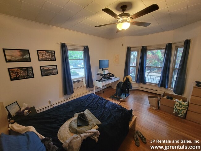 Photo - 148 Allston St Unit 1