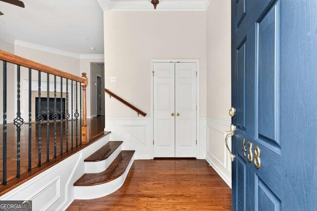 Photo - 438 Tioram Ln SE