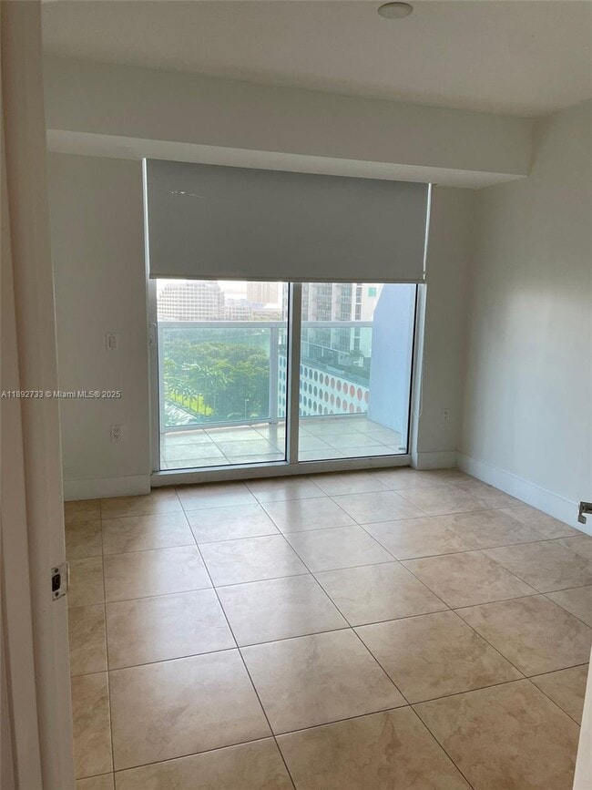 Photo - 41 SE 5th St Unit 1001