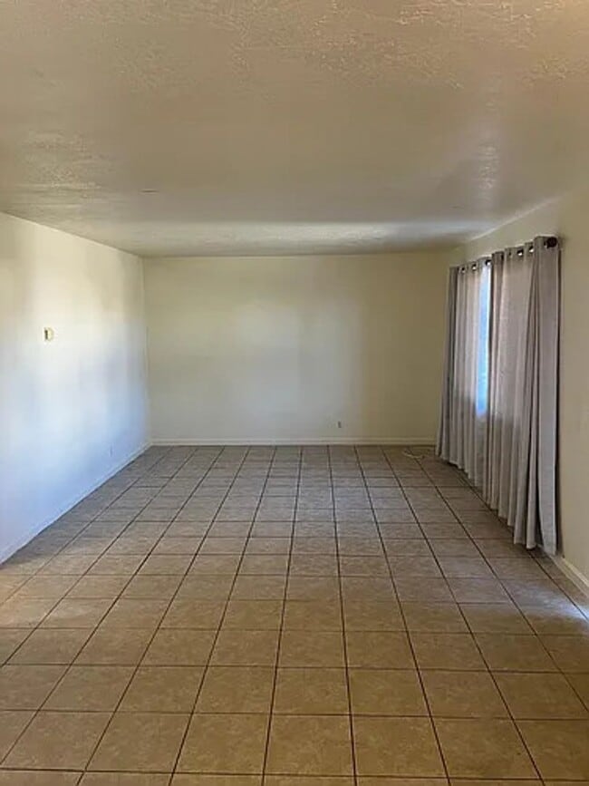 13360 Navajo Rd Unit 2