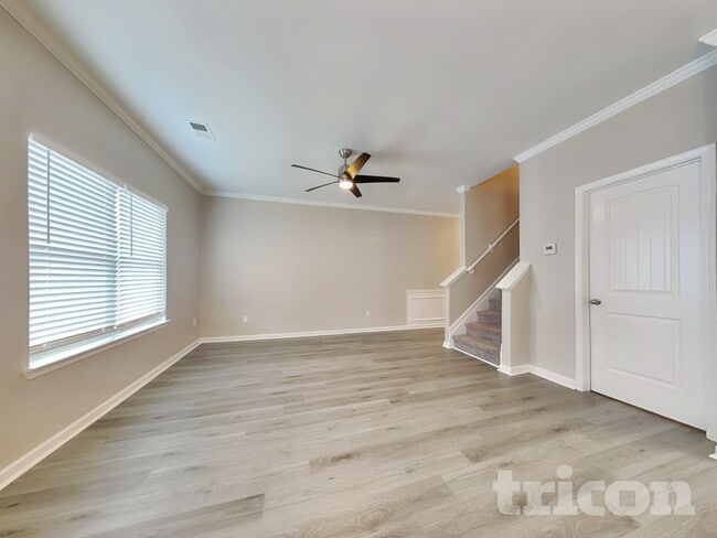 Photo - 113 Jaclyn Way