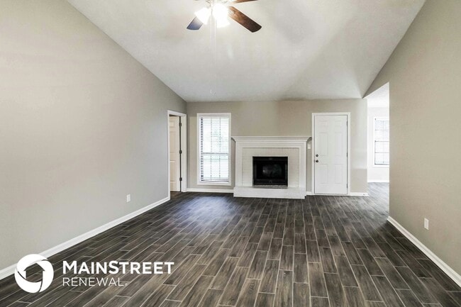 Photo - 609 Seaboard Dr
