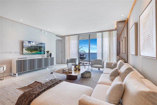 Photo - 18975 Collins Ave Unidad 3802