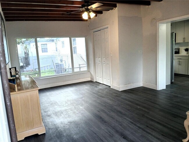 Photo - 510 NW 47th St