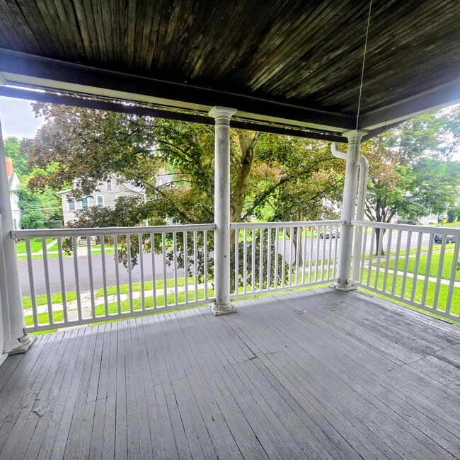 364 W Clinton St Unit D