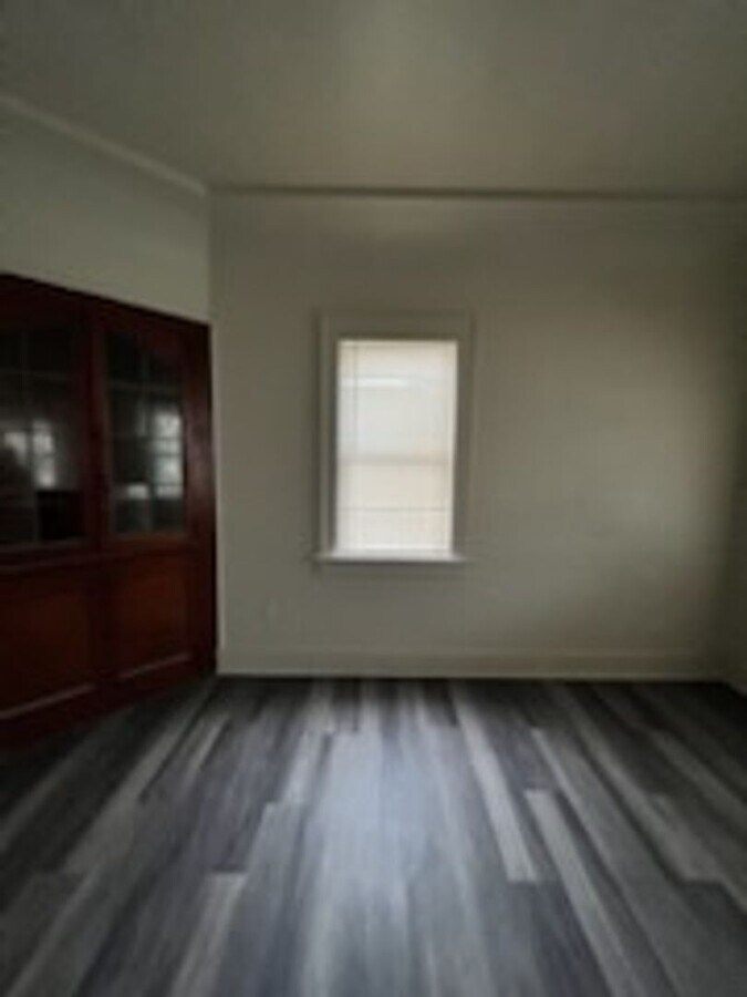 Photo - 2550 N 36th St Apartment Unit 2550A Upper
