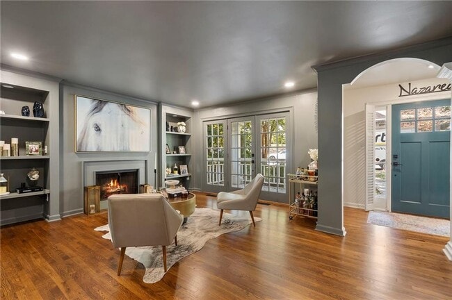 Photo - 2373 Virginia Pl NE