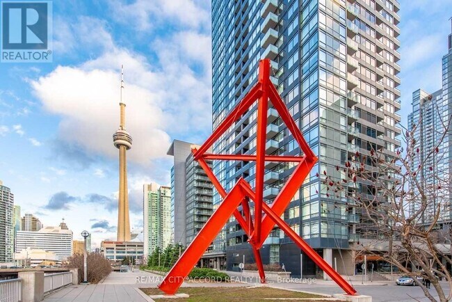 Photo - 25 Telegram Mews Unité 4811