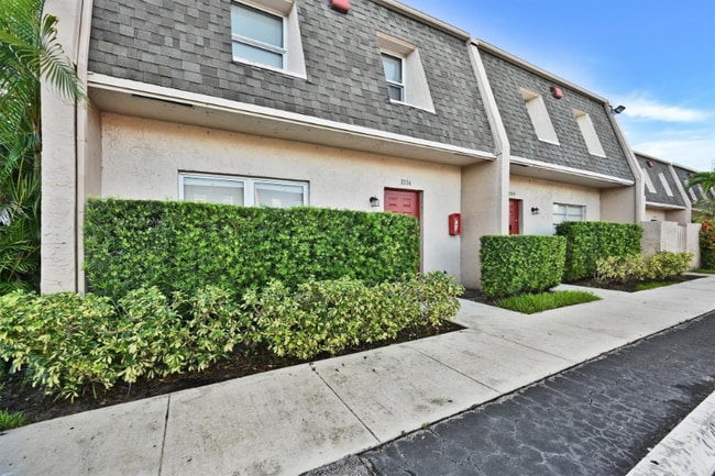 Photo - 3336 Quail Close