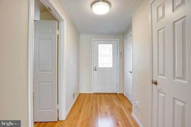 Building Photo - 8931 Park Forest Dr