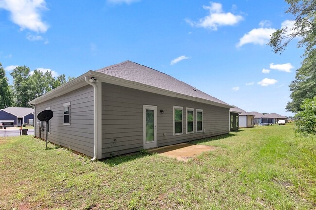Photo - 4/2 Home in Clanton - Coming in September