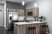 2BR, 2BA - 986SF