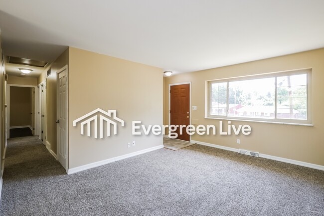 Photo - 207 Jupiter Dr