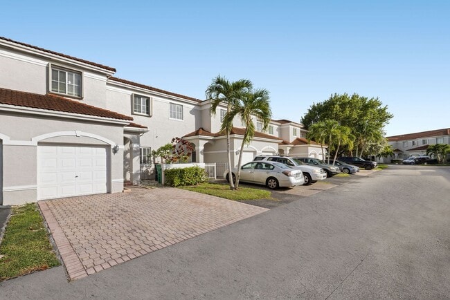 Photo - Bridgeport Villas