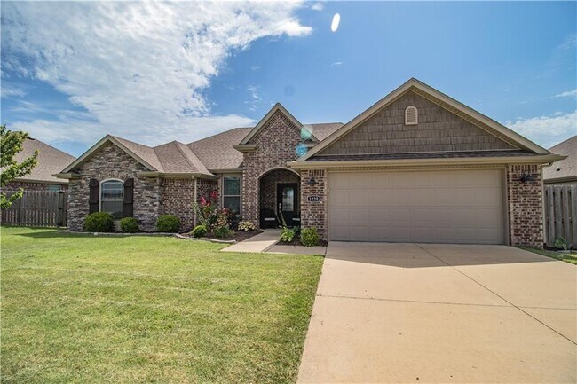 Photo - 1220 Gardenia St